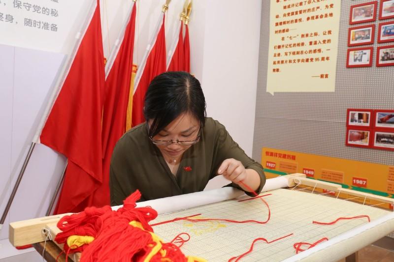 拯救隧道中的祖父